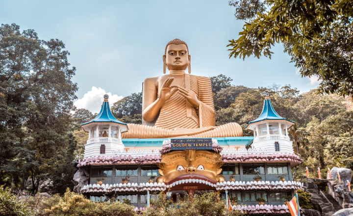 Golden Buddha Statue Dambulla